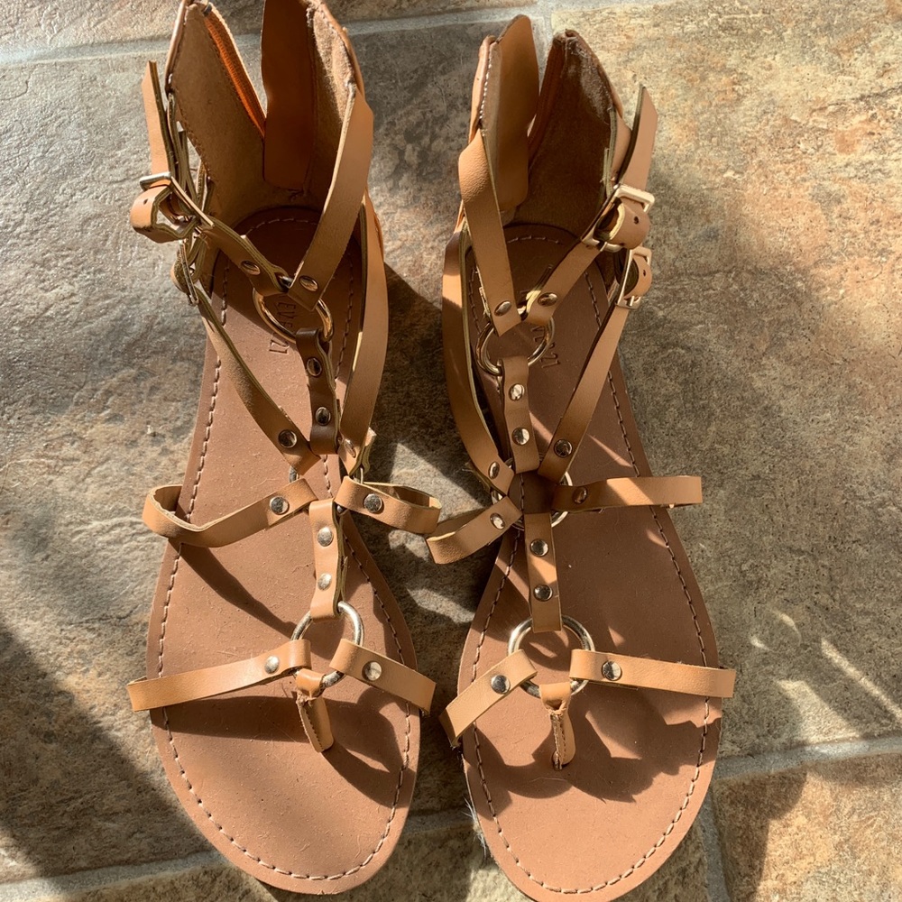 Forever 21 maroon sandals